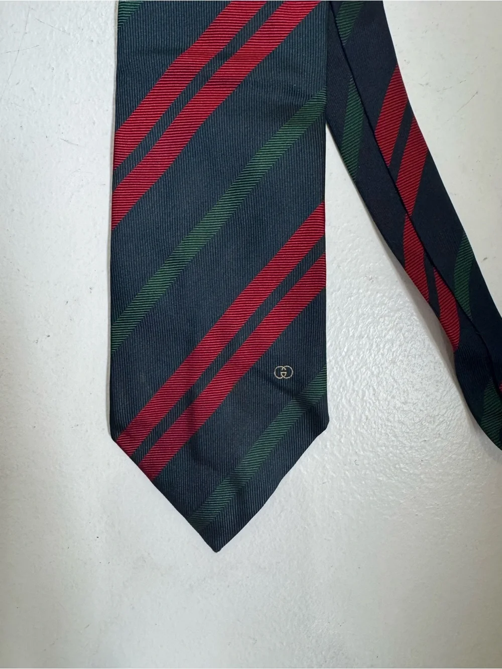 Vintage Gucci Silk Necktie Tie Blue red green Stripe Italy